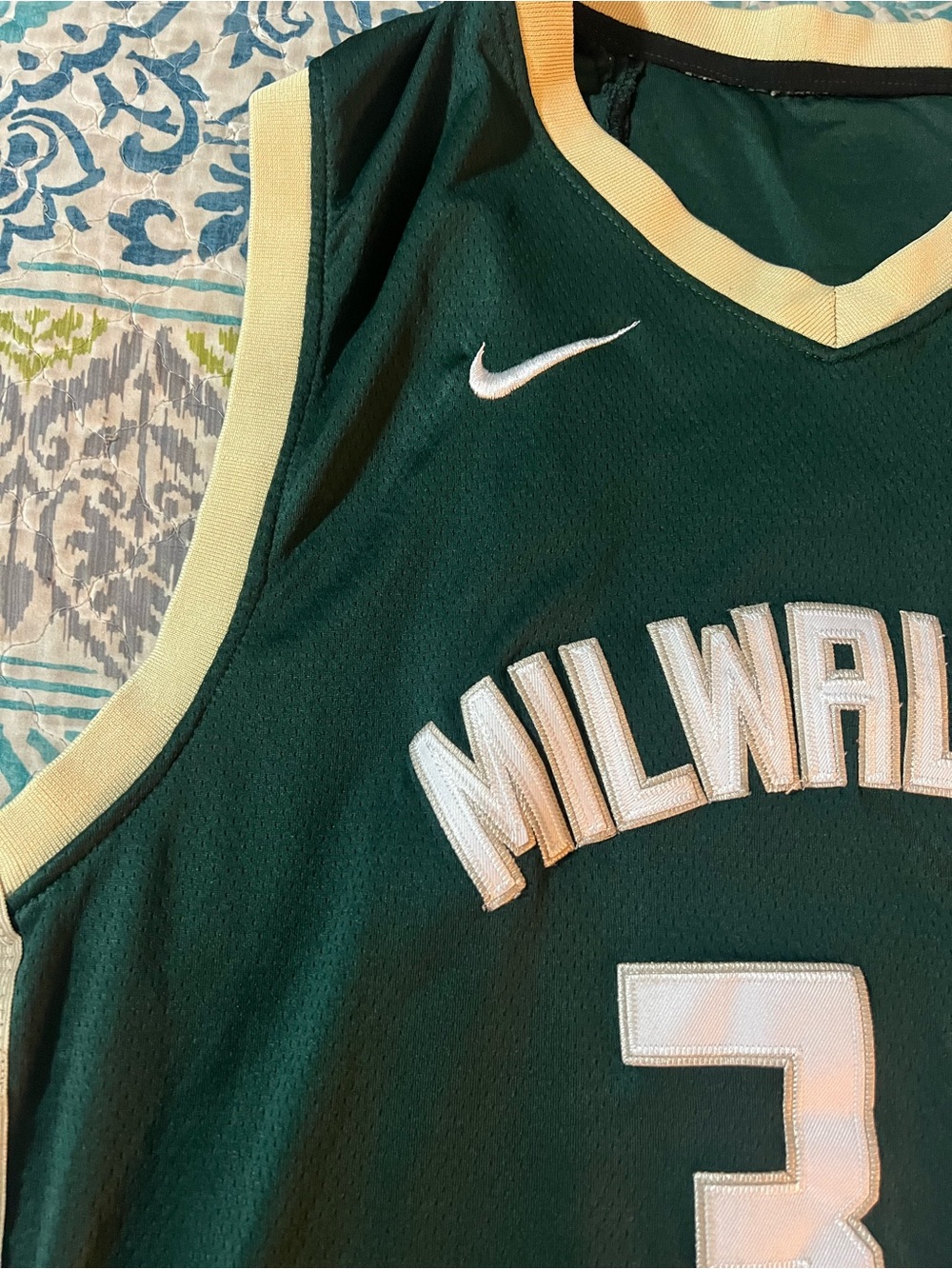 Nike Milwaukee Bucks Dark Green #34 Basketball Jersey 3XL fits like a 2XL - Picture 4 of 9